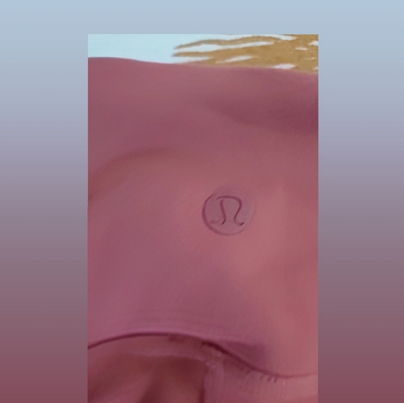 LULO LEMONS - Picture 3 of 3